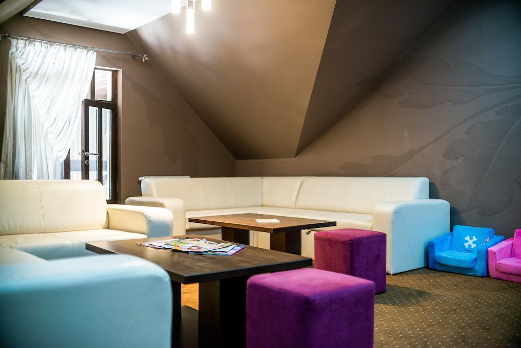 Hotel Fuerdohaz นีเรกฮาซา ภายนอก รูปภาพ